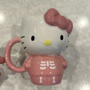 Hello Kitty Halloween Skeleton mug PINK!